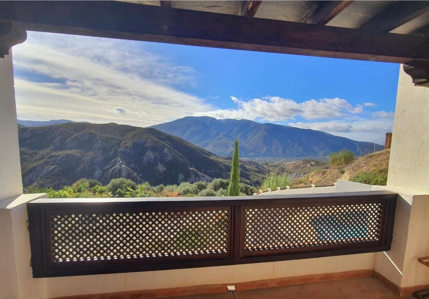 Alpujarra Relax Carataunas Exterior photo